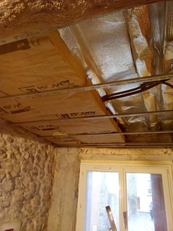 Le Petit Studio - 15 M2 - Centre Ville - Sorgue A 50 M L'Isle-sur-la-Sorgue Luaran gambar